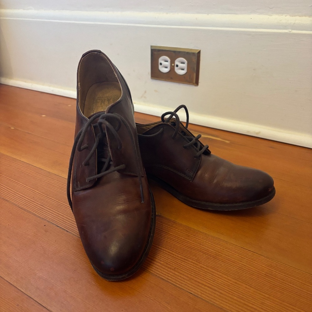 Frye Oxfords